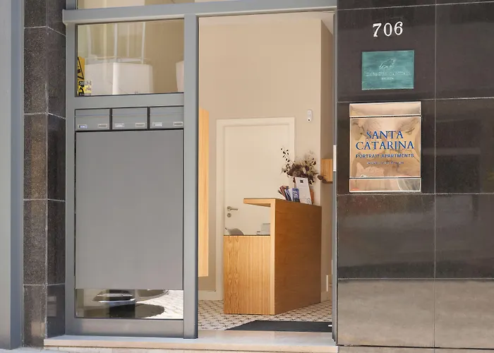 Catarina Serviced By Hostwise (adults Only)