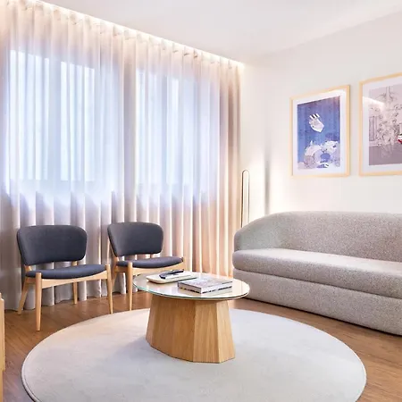 Catarina Serviced (adults Only) Apartment