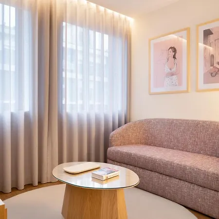 Catarina Serviced (adults Only) Apartment *