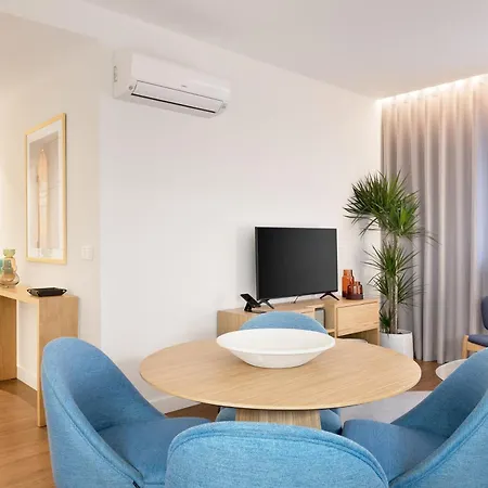 Catarina Serviced (adults Only)