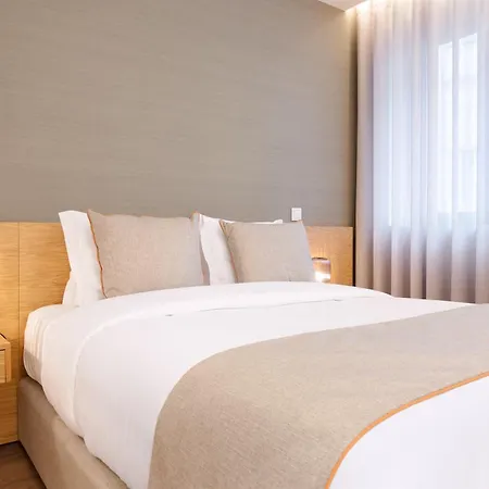 Catarina Serviced (adults Only) Apartment