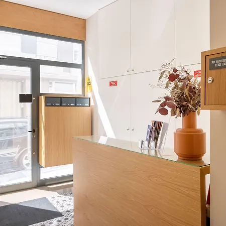 Catarina Serviced By Hostwise (adults Only) Apartment