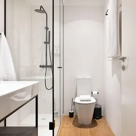 Catarina Serviced By Hostwise (adults Only) * Oporto