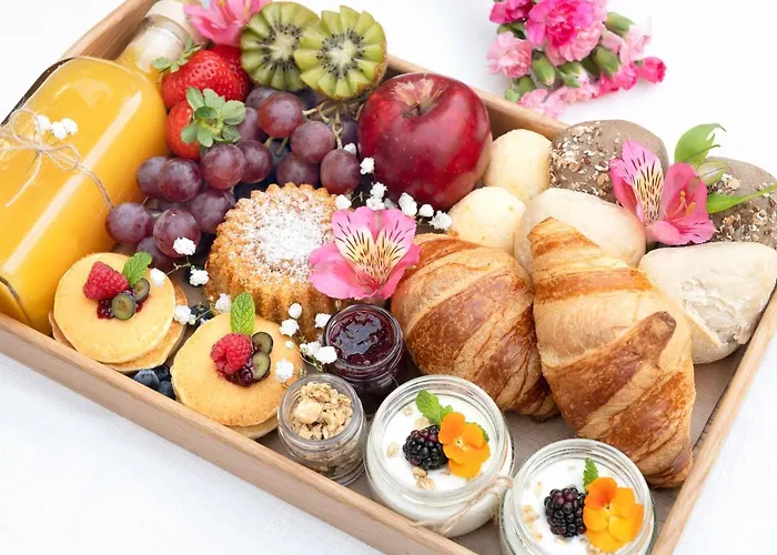 Catarina Serviced By Hostwise (adults Only) *