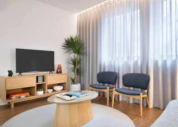 Catarina Serviced By Hostwise (adults Only) *