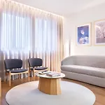 Catarina Serviced By Hostwise (adults Only) Apartamento