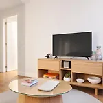 Catarina Serviced By Hostwise (adults Only) Apartamento *
