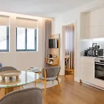 Catarina Serviced By Hostwise (adults Only) Apartamento