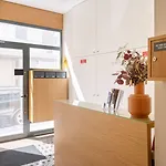 Catarina Serviced By Hostwise (adults Only) Apartamento