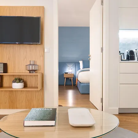 Catarina Serviced By Hostwise (adults Only) Apartman Porto